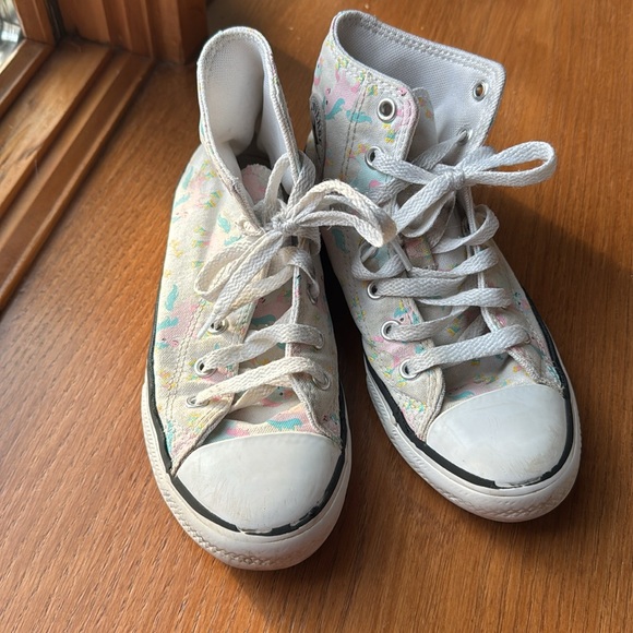 Darling unicorn 🦄 print Converse high tops - Picture 2 of 6